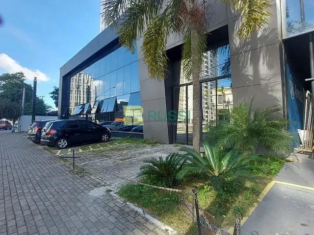 Ponto com 335m², para alugar, no bairro Royal Park em São José dos Campos