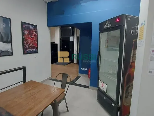 Ponto com 335m², para alugar, no bairro Royal Park em São José dos Campos