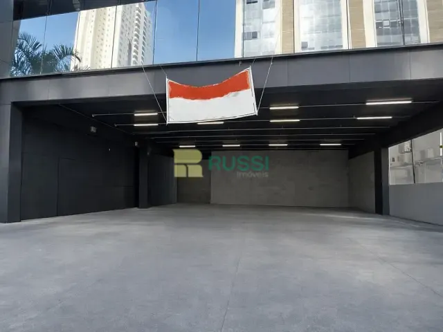 Ponto com 335m², para alugar, no bairro Royal Park em São José dos Campos