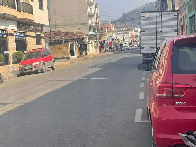 Ponto com 162m², à venda, no bairro Cambui em Cambuí