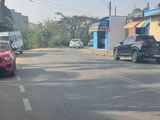 Ponto com 162m², à venda, no bairro Cambui em Cambuí