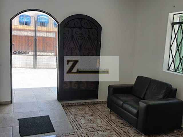 Sobrado com 273m² 8 quartos e 5 banheiros, à venda, no bairro Vila Rachid em Guarulhos