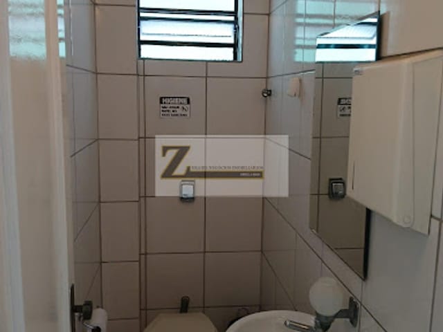 Sobrado com 273m² 8 quartos e 5 banheiros, à venda, no bairro Vila Rachid em Guarulhos