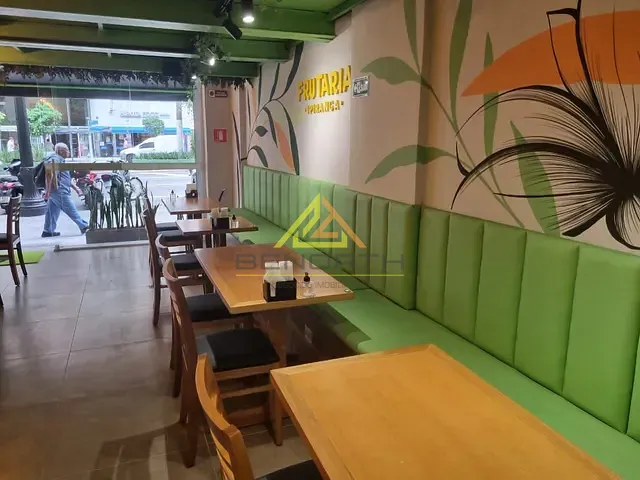 Ponto com 242m², à venda, no bairro República em São Paulo
