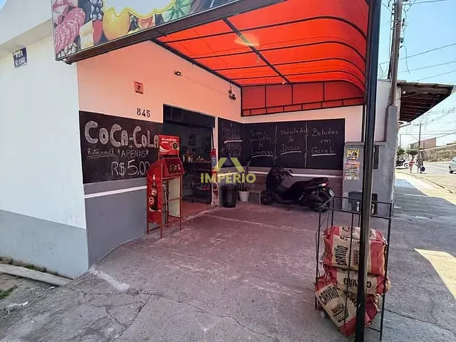 Ponto com 180m², à venda, no bairro Jardim Bom Retiro em Salto
