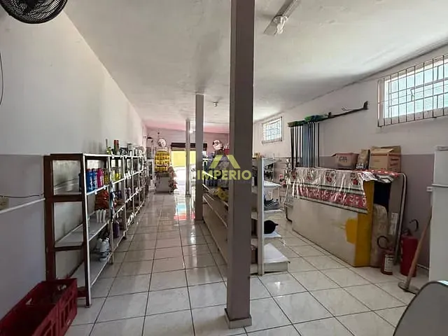 Ponto com 180m², à venda, no bairro Jardim Bom Retiro em Salto