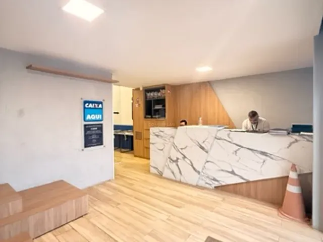 Ponto com 230m², para alugar, no bairro Parquelândia em Fortaleza