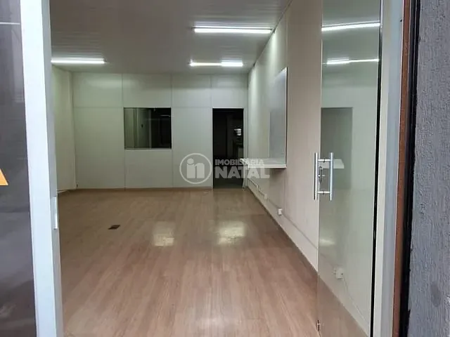 Sala com 128m², para alugar, no bairro Vitória em Londrina