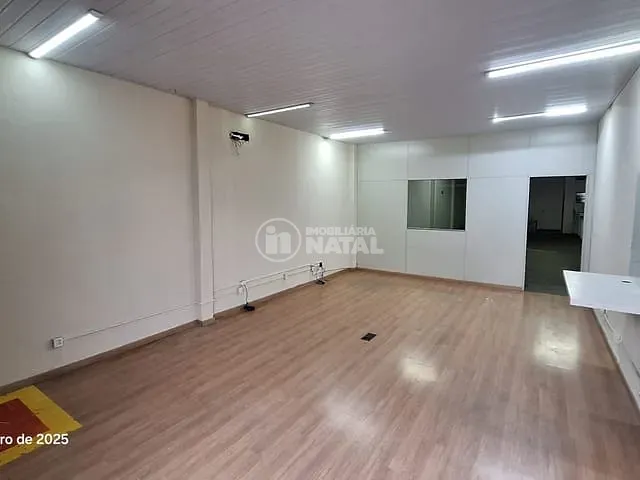 Sala com 128m², para alugar, no bairro Vitória em Londrina