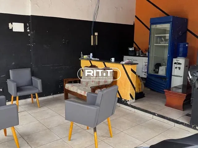 Ponto com 325m², à venda, no bairro Jardim dos Oliveiras em Campinas