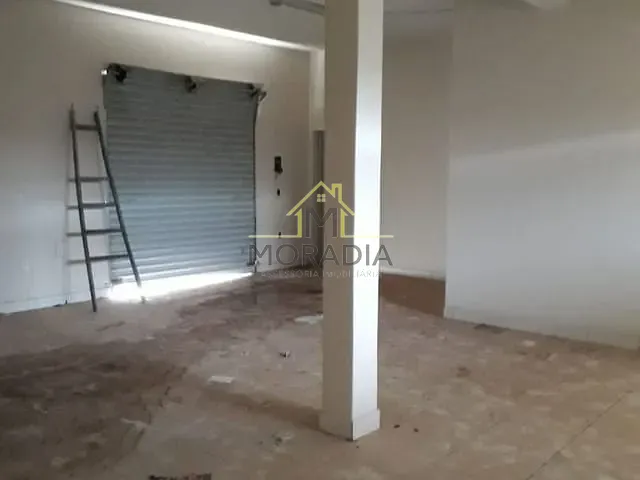 Ponto com 140m², para alugar, no bairro Vila Rica em Guaxupé
