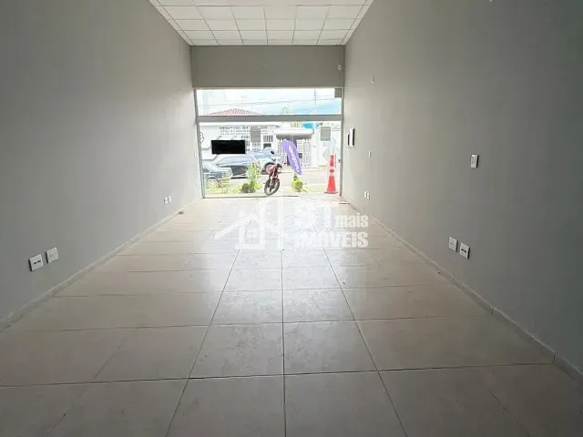 Ponto com 150m², para alugar, no bairro Centro em Andradas
