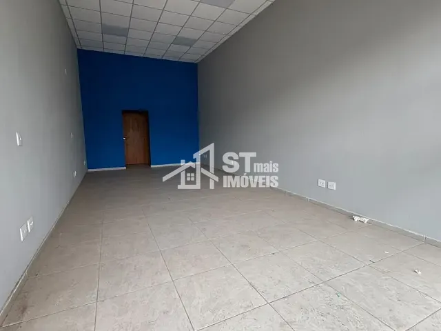 Ponto com 150m², para alugar, no bairro Centro em Andradas