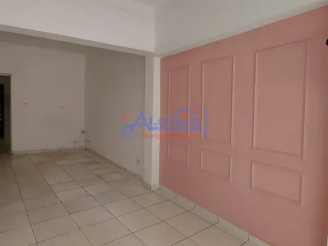Ponto com 40m², para alugar, no bairro Centro em Jacareí