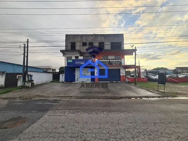 Ponto com 720m², à venda, no bairro Jardim Britânia em Caraguatatuba