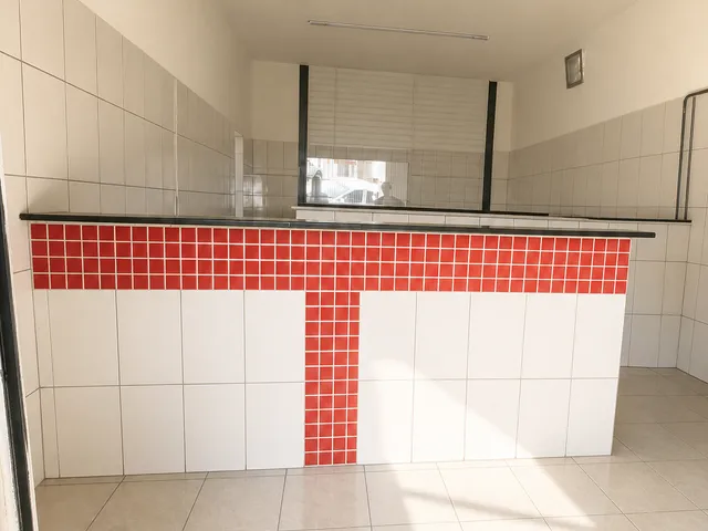 Ponto para alugar, no bairro Vila Nivi em São Paulo