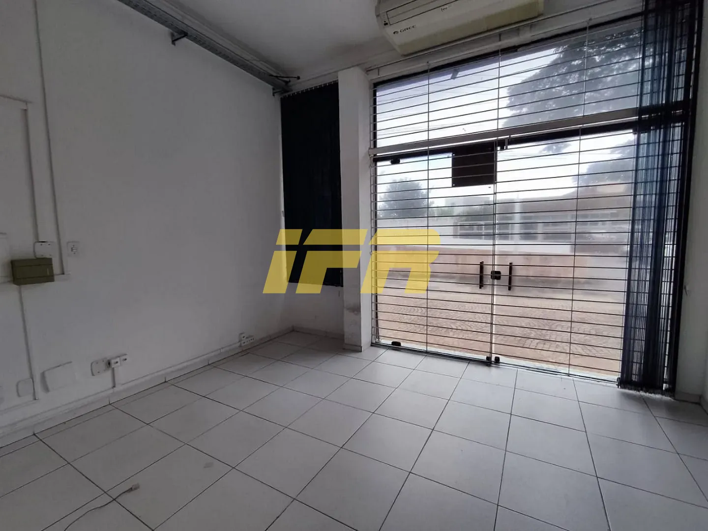 Prédio Inteiro, 200 m² - Foto 1