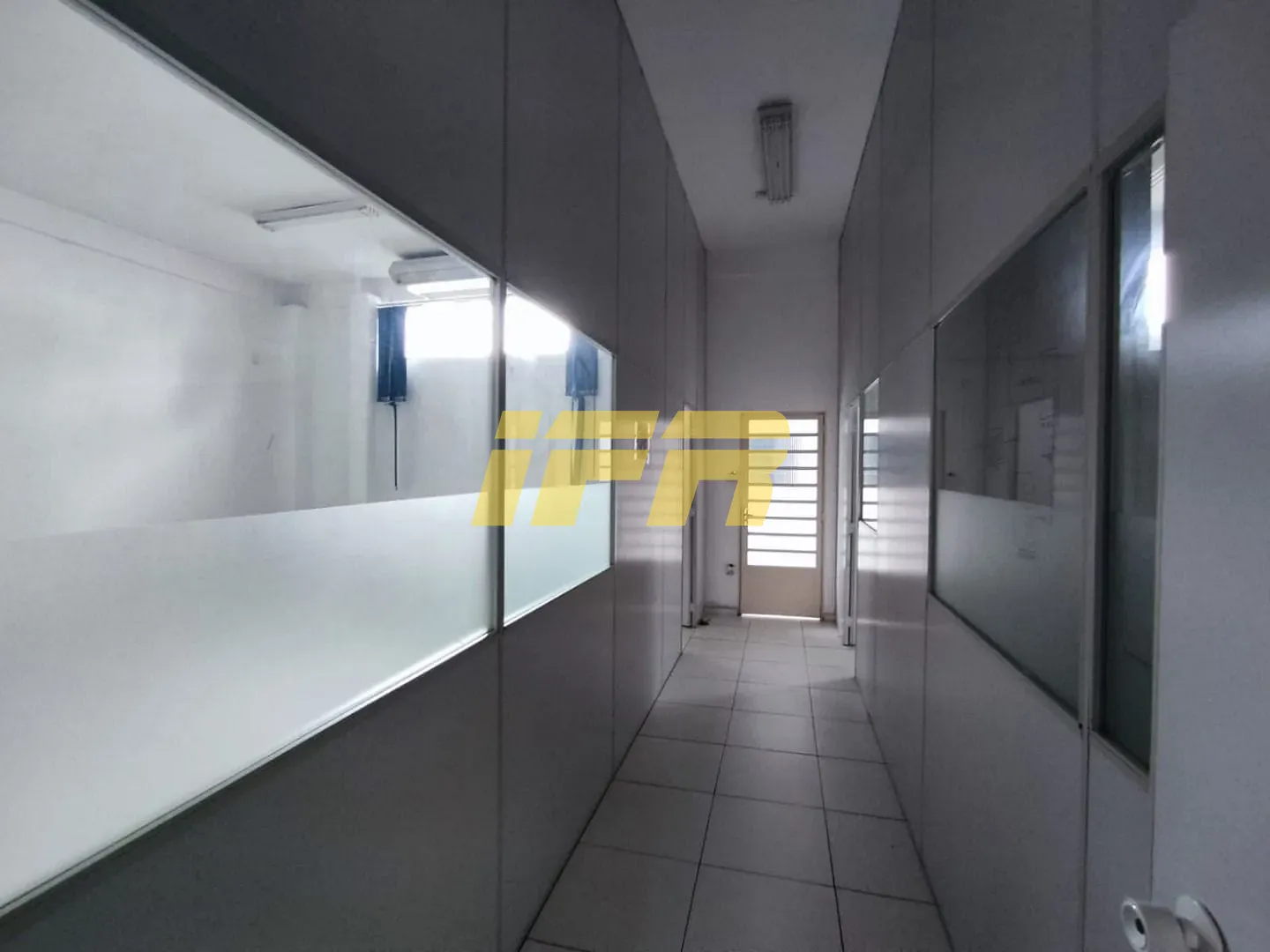 Prédio Inteiro, 200 m² - Foto 10
