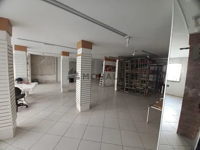 Ponto com 213m², para alugar, no bairro Centro em Itajubá