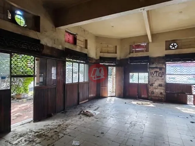Ponto com 132m², para alugar, no bairro Cidade Baixa em Porto Alegre