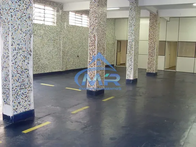 Ponto com 350m², à venda, no bairro Vila São Geraldo em São Paulo