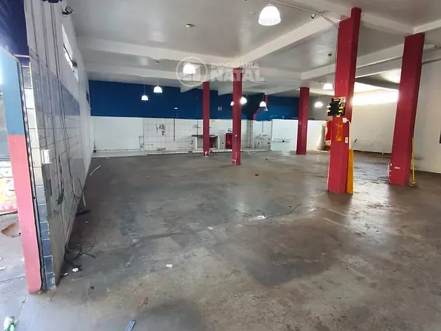 Ponto com 100m², para alugar, no bairro Antares em Londrina