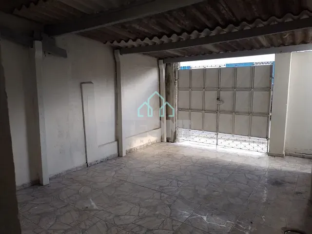 Ponto com 253m², à venda ou para alugar, no bairro Centro em Taubaté