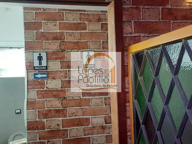 Ponto com 160m², à venda, no bairro Centro em Atibaia