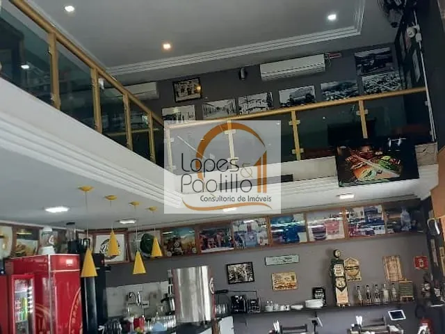 Ponto com 160m², à venda, no bairro Centro em Atibaia