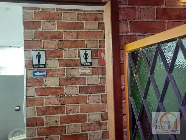 Ponto com 160m², à venda, no bairro Centro em Atibaia