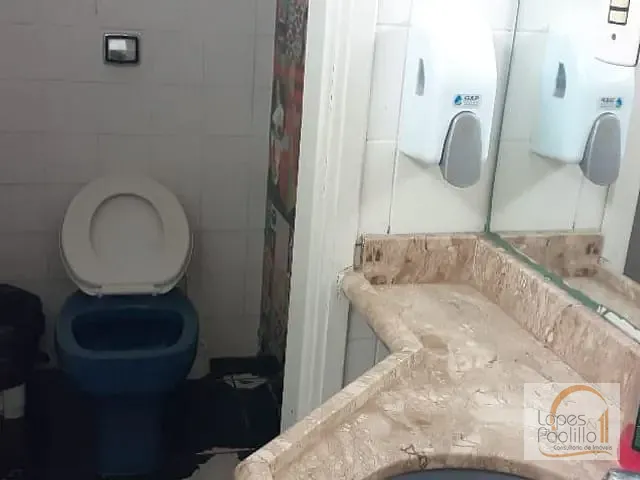 Ponto com 160m², à venda, no bairro Centro em Atibaia