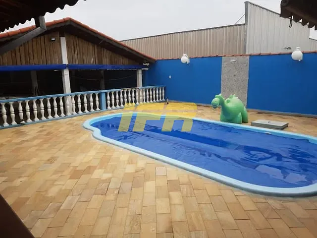 Ponto com 1375m², à venda, no bairro Quinta das Frutas em Taubaté