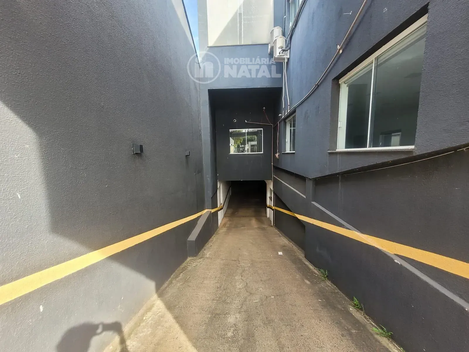 Loja-Salão, 1700 m² - Foto 3