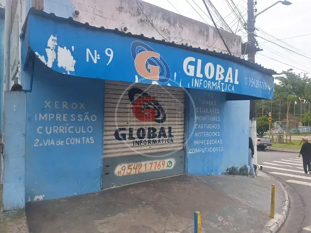 Ponto com 285m², à venda, no bairro Parque Brasil em São Paulo