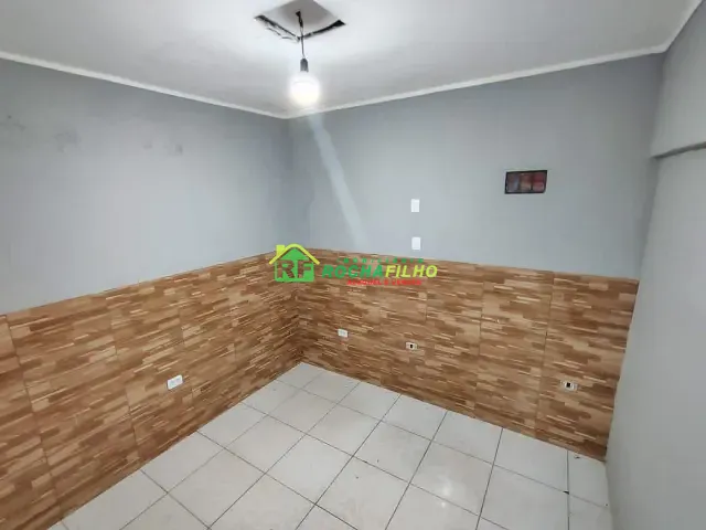Ponto com 200m², para alugar, no bairro Itararé em Teresina