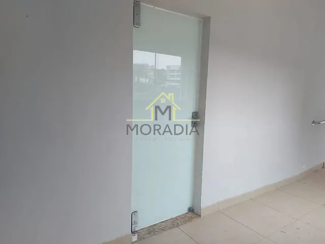 Ponto com 3545m², para alugar, no bairro Centro em Guaxupé