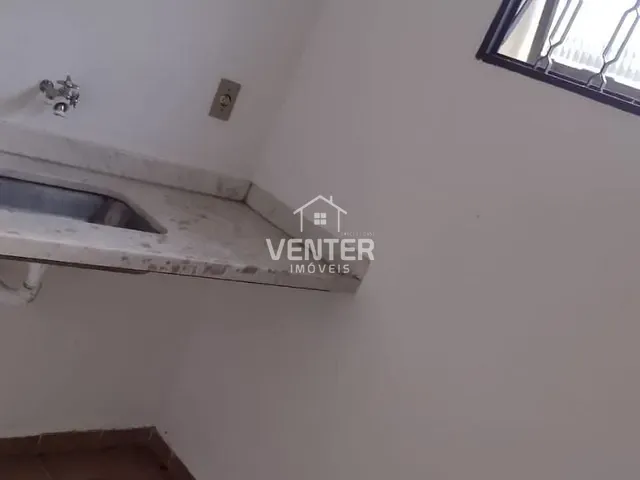 Ponto com 120m², para alugar, no bairro Centro em Taubaté