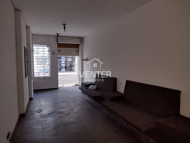 Ponto com 120m², para alugar, no bairro Centro em Taubaté