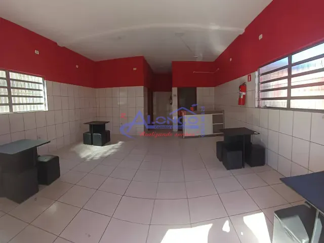 Ponto com 71m², para alugar, no bairro Cidade Salvador em Jacareí