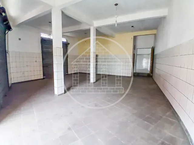 Ponto com 340m², para alugar, no bairro Parelheiros em São Paulo