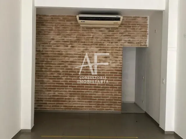 Ponto para alugar, no bairro Centro em Taubaté