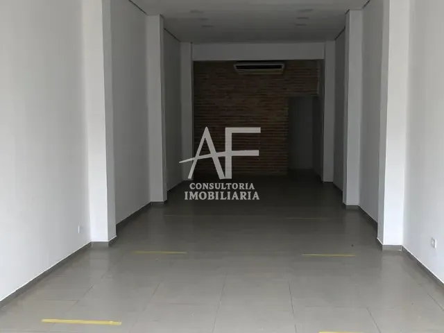 Ponto para alugar, no bairro Centro em Taubaté