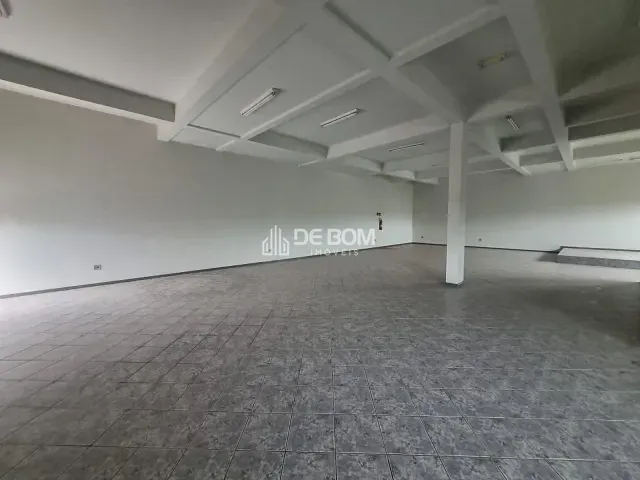 Ponto com 320m², para alugar, no bairro Jardim Campos Elísios em Poços de Caldas