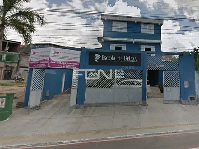 Ponto com 800m², para alugar, no bairro Centro em Camaçari