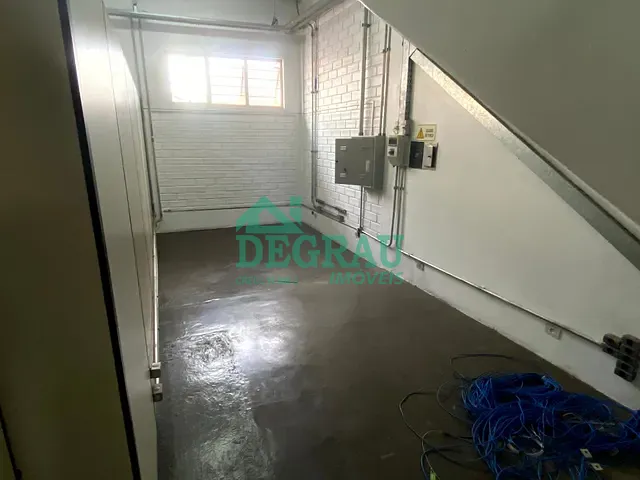 Ponto para alugar, no bairro Vila Santana em Itapeva