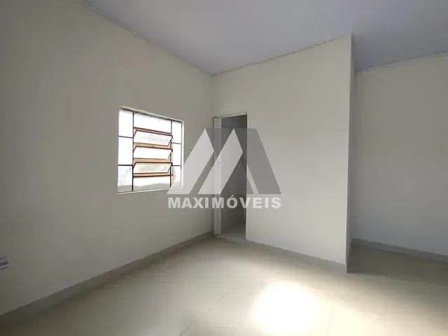 Ponto para alugar, no bairro Vila Magnólia em Araçuaí