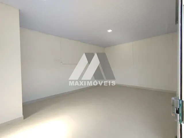 Ponto para alugar, no bairro Vila Magnólia em Araçuaí