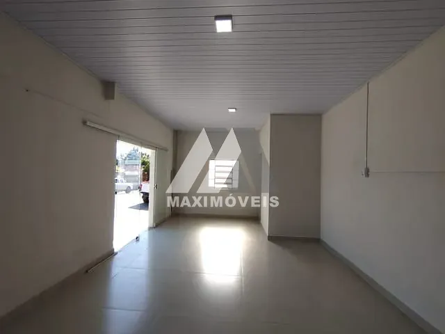 Ponto para alugar, no bairro Vila Magnólia em Araçuaí