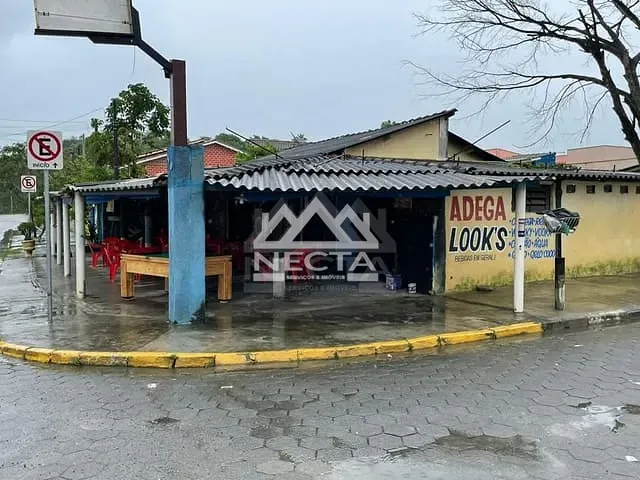 Ponto com 285m², à venda, no bairro Morro do Algodão em Caraguatatuba