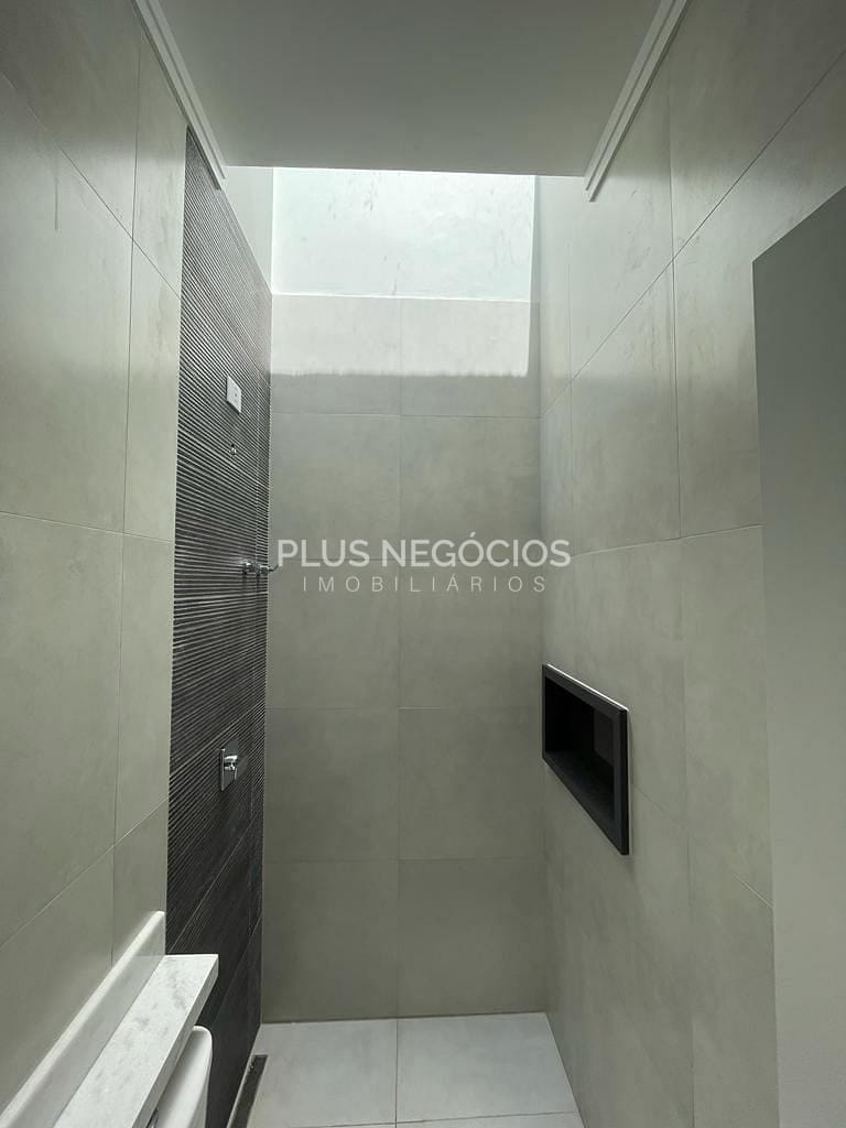 Casa à venda com 3 quartos, 90m² - Foto 12